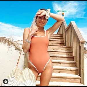 NWT Lain Snow Ocean Isle One Piece Swimsuit in Sangria